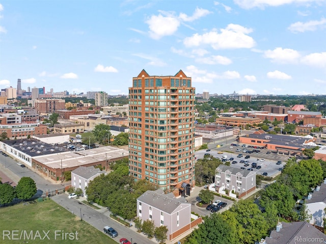 3320 Spinnaker Ln Unit 10D, Detroit, MI 48207 - photo 26