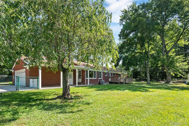 8293 Woodcrest Dr, Grosse Ile, MI 48138 - photo 10