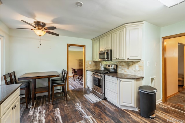 8293 Woodcrest Dr, Grosse Ile, MI 48138 - photo 4