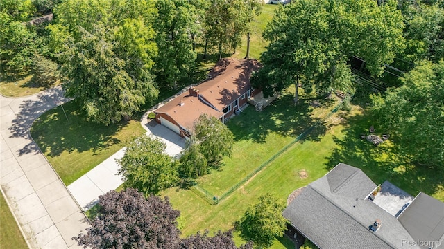 8293 Woodcrest Dr, Grosse Ile, MI 48138 - photo 37