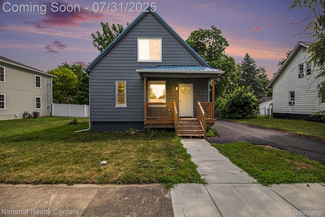 26256 Ypsilanti St, Flat Rock, MI 48134 - photo 2