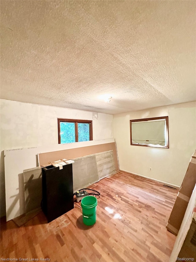 5435 Mancelona Dr, Grand Blanc, MI 48439 - photo 8