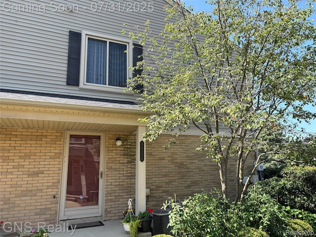 44594 Connecticut Ct, Clinton Township, MI 48038 - photo 1