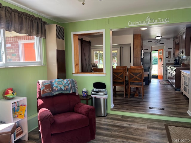 2121 Minerva St, Westland, MI 48186 - photo 23
