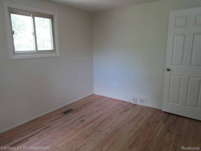 30430 John Hauk St, Garden City, MI 48135 - photo 20