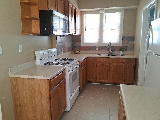 940 Lake Michigan Dr NW, Grand Rapids, MI 49504 - photo 3