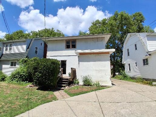 940 Lake Michigan Dr NW, Grand Rapids, MI 49504 - photo 35