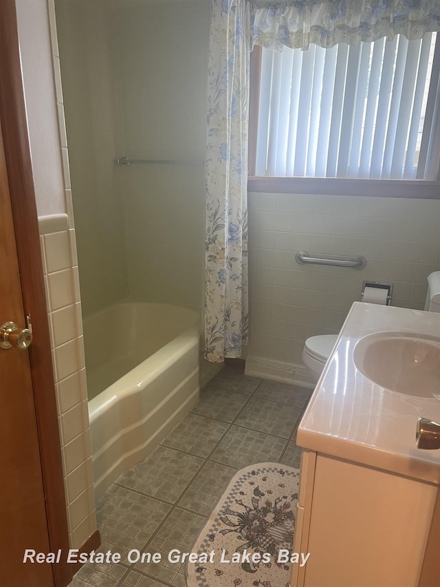 2115 Reinhardt St, Saginaw, MI 48604 - photo 8