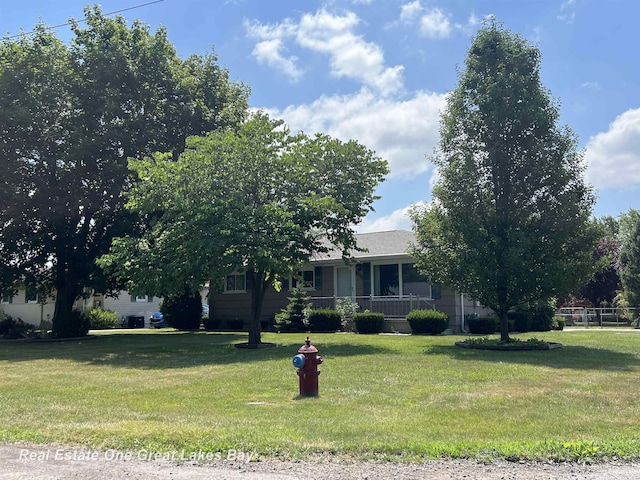 2115 Reinhardt St, Saginaw, MI 48604 - photo 3