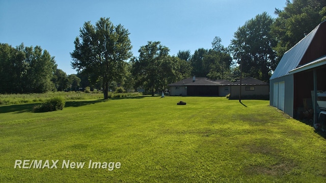 5651 Sheridan Rd, Saginaw, MI 48601 - photo 10