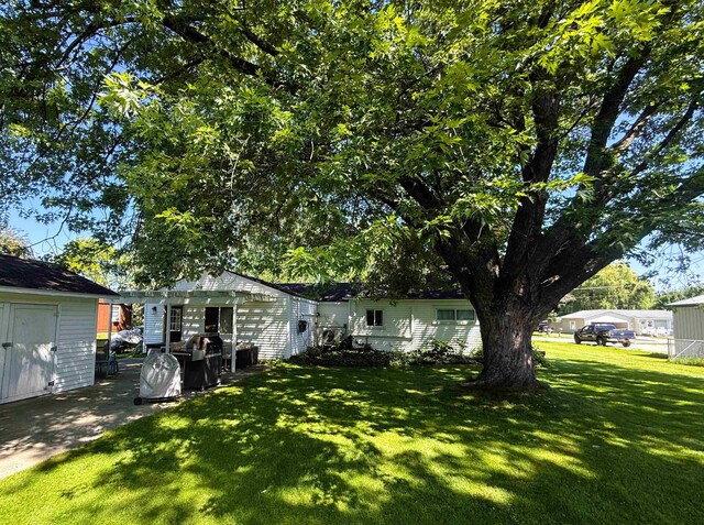 234 Charles St, Elk Rapids, MI 49629 - photo 7