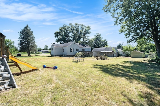 1337 E Hurd Rd, Clio, MI 48420 - photo 17