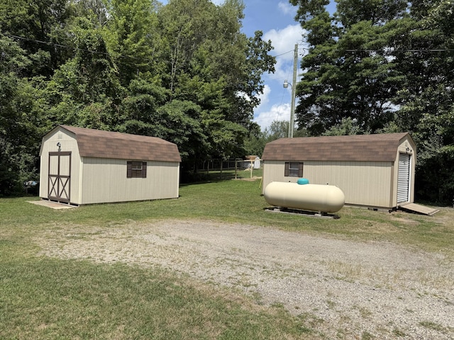 627 N Cooper St, Newaygo, MI 49337 - photo 3