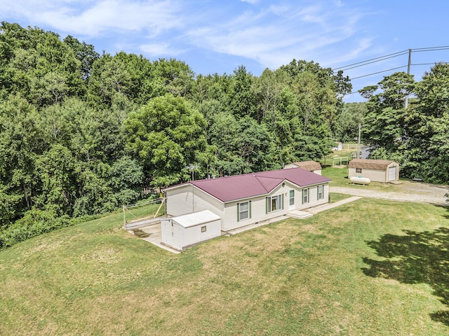 627 N Cooper St, Newaygo, MI 49337 - photo 1