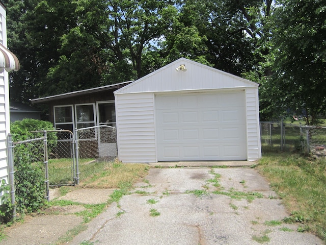 118 N 27th St, Battle Creek, MI 49015 - photo 9