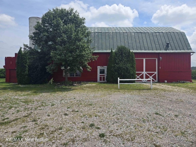525 S Graham Rd, Saginaw, MI 48609 - photo 1
