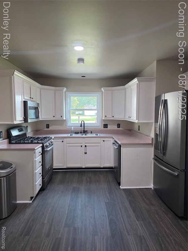 42 Hartley St, Lapeer, MI 48446 - photo 2