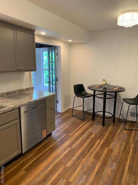 2753 Golfside Ln, Flint, MI 48504 - photo 10