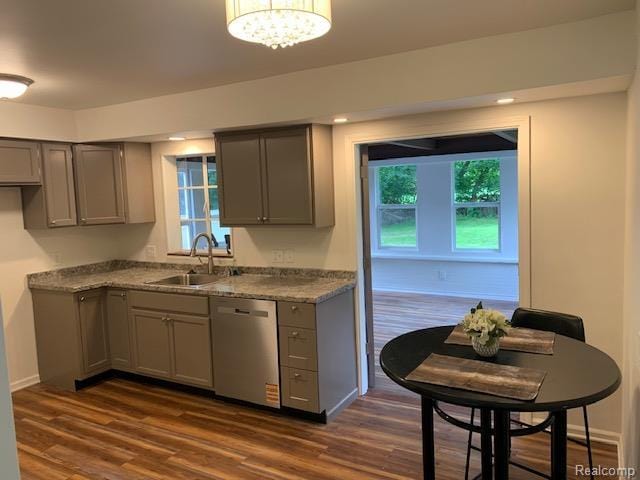 2753 Golfside Ln, Flint, MI 48504 - photo 9