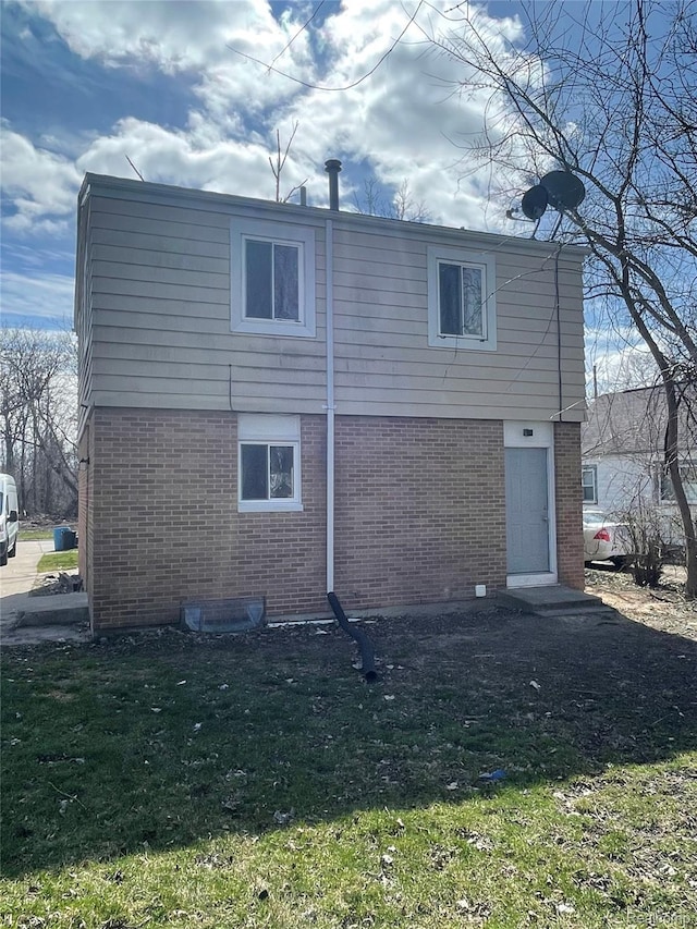 2116 Wood St, Saginaw, MI 48638 - photo 3