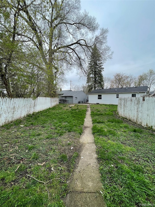 2517 Mackinaw St, Saginaw, MI 48602 - photo 18