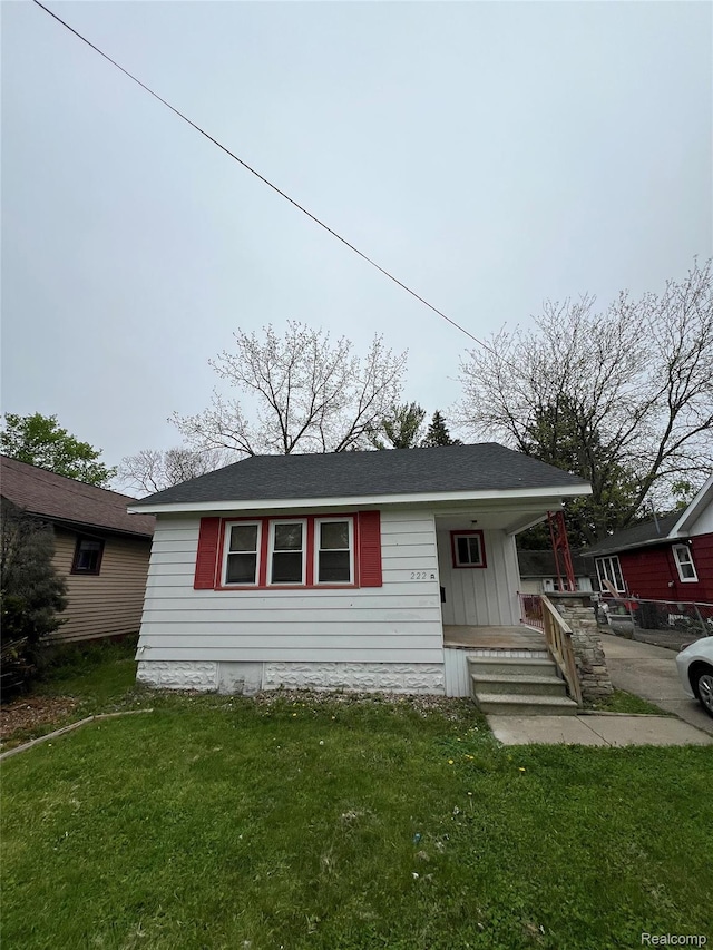 222 Borland Ct, Saginaw, MI 48602 - photo 1