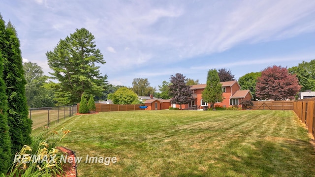 8889 Crooked Creek Dr, Saginaw, MI 48609 - photo 58