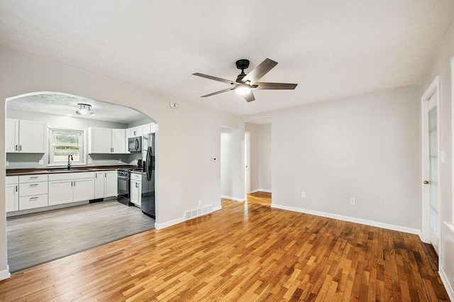 202 Pleasant St, Hartford, MI 49057 - photo 10