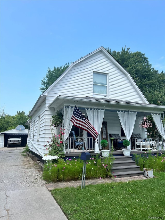 643 Thurman St, Saginaw, MI 48602 - photo 1