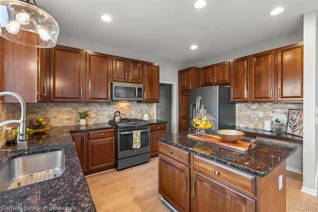 46969 Glastonbury Dr, Canton, MI 48188 - photo 25