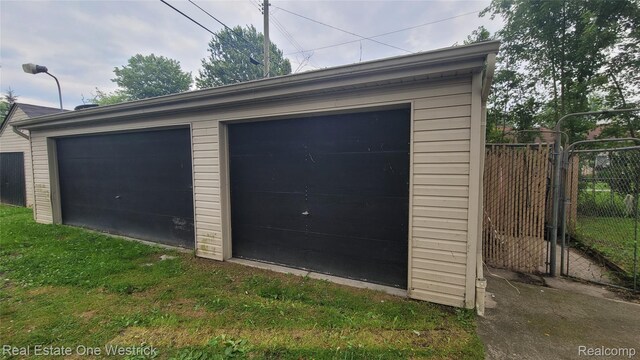 5109 Pointe Tremble Rd, Algonac, MI 48001 - photo 13