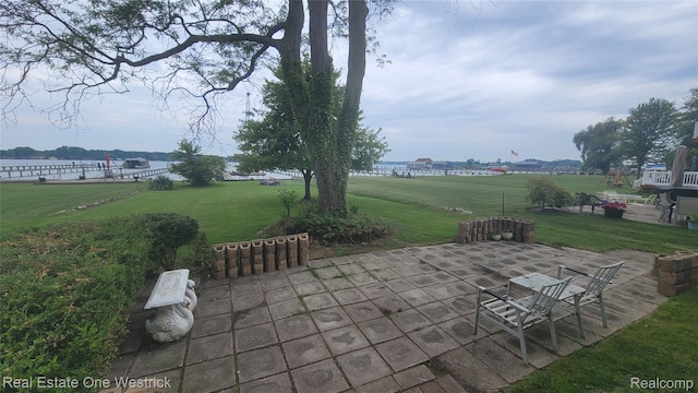 5109 Pointe Tremble Rd, Algonac, MI 48001 - photo 3