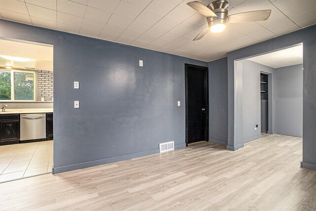 1117 Westlake Woods Dr, Battle Creek, MI 49037 - photo 6