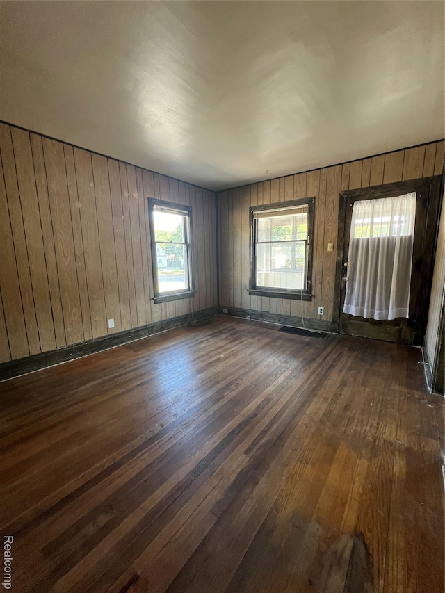 2120 W Genesee Ave, Saginaw, MI 48602 - photo 10