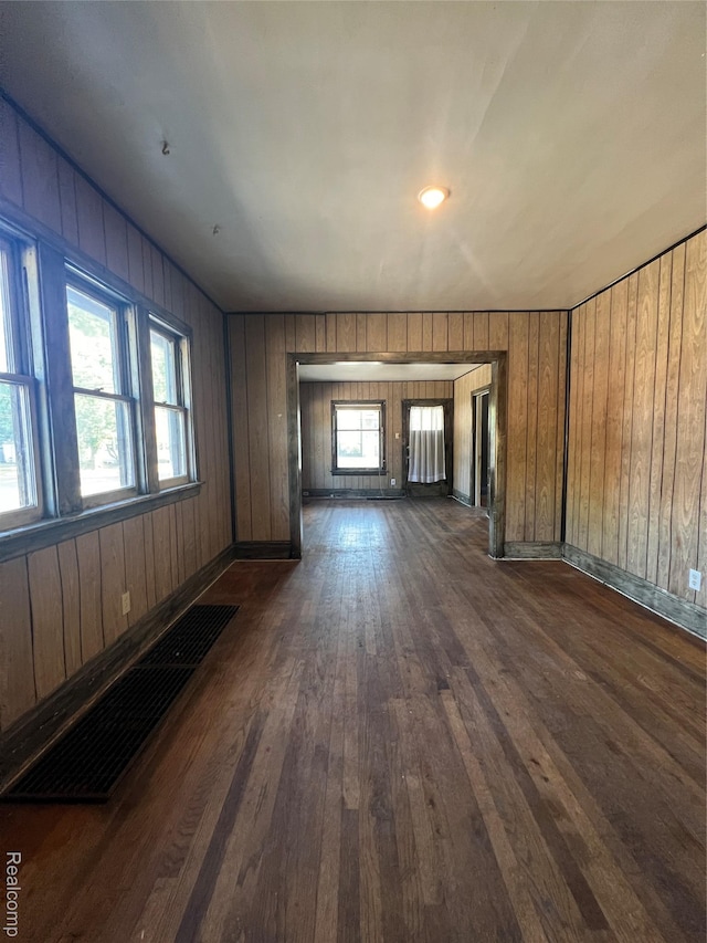 2120 W Genesee Ave, Saginaw, MI 48602 - photo 11