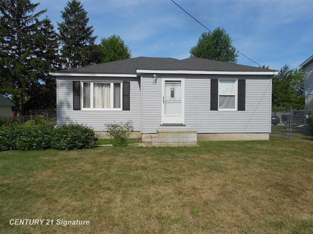 335 N Third St, Freeland, MI 48623 - photo 4