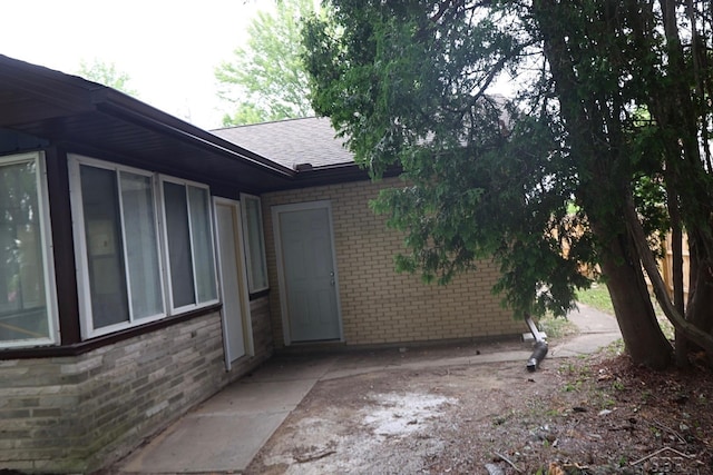 1932 S Outer Dr, Saginaw, MI 48601 - photo 5