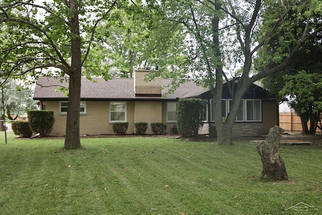 1932 S Outer Dr, Saginaw, MI 48601 - photo 7