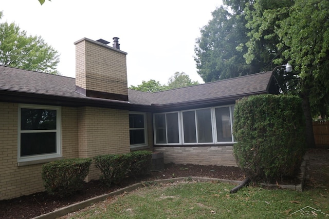 1932 S Outer Dr, Saginaw, MI 48601 - photo 8
