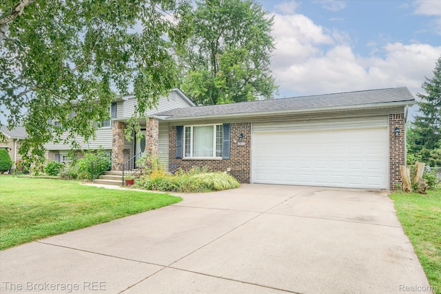7412 New Hampshire Dr, Davison, MI 48423 - photo 1