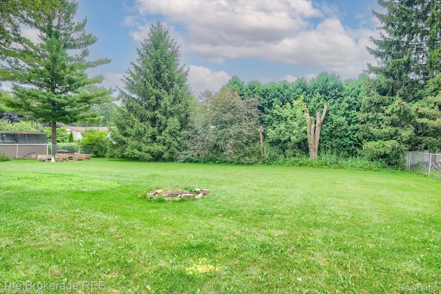 7412 New Hampshire Dr, Davison, MI 48423 - photo 4