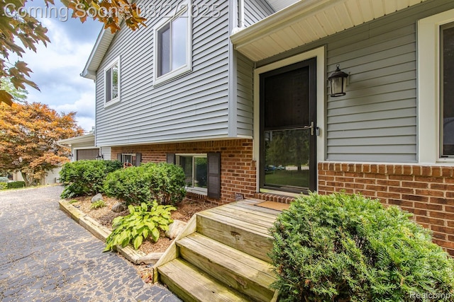 9618 Ridge Top Trl, Clarkston, MI 48348 - photo 2