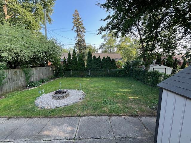 13661 Elgin St, Oak Park, MI 48237 - photo 17