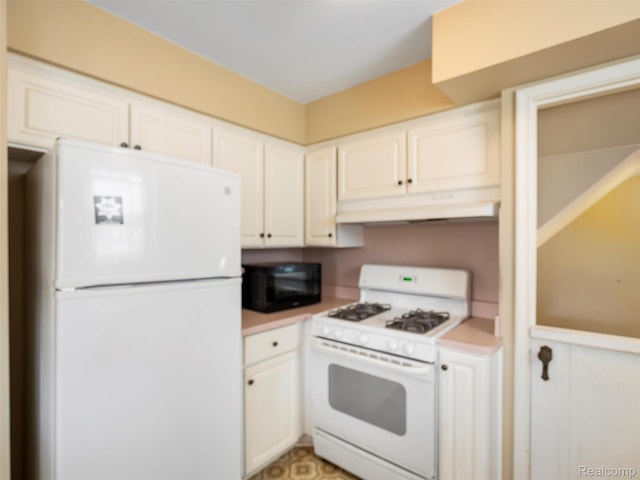 23812 Buckingham St, Dearborn, MI 48128 - photo 17