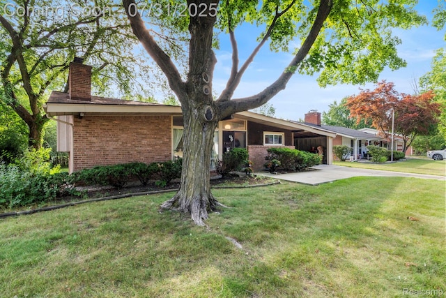 29645 Rock Creek Dr, Southfield, MI 48076 - photo 4