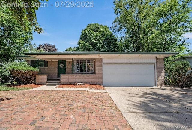 2550 W Walton Blvd, Waterford, MI 48329 - photo 25