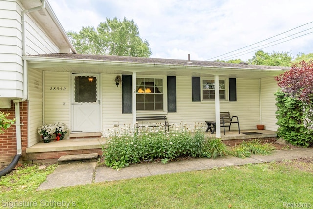 28542 Kendallwood Dr, Farmington Hills, MI 48334 - photo 2