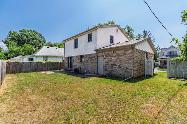 422 Clinton St, Wyandotte, MI 48192 - photo 32