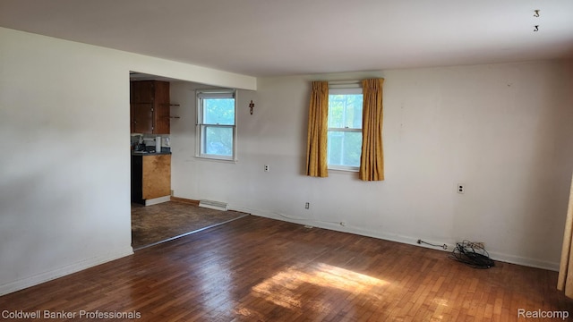 5847 W Lapeer Rd, North Branch, MI 48461 - photo 9