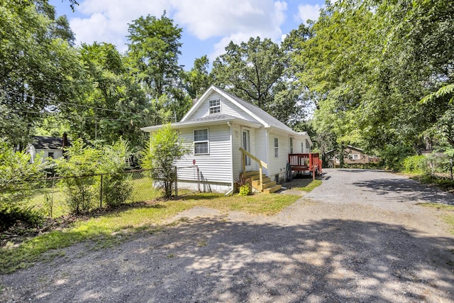 698 S Dettman Rd, Jackson, MI 49203 - photo 1